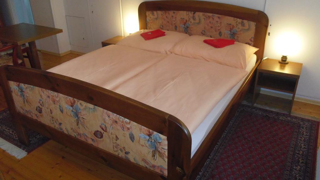 Pension Karolína Trnava Habitación foto